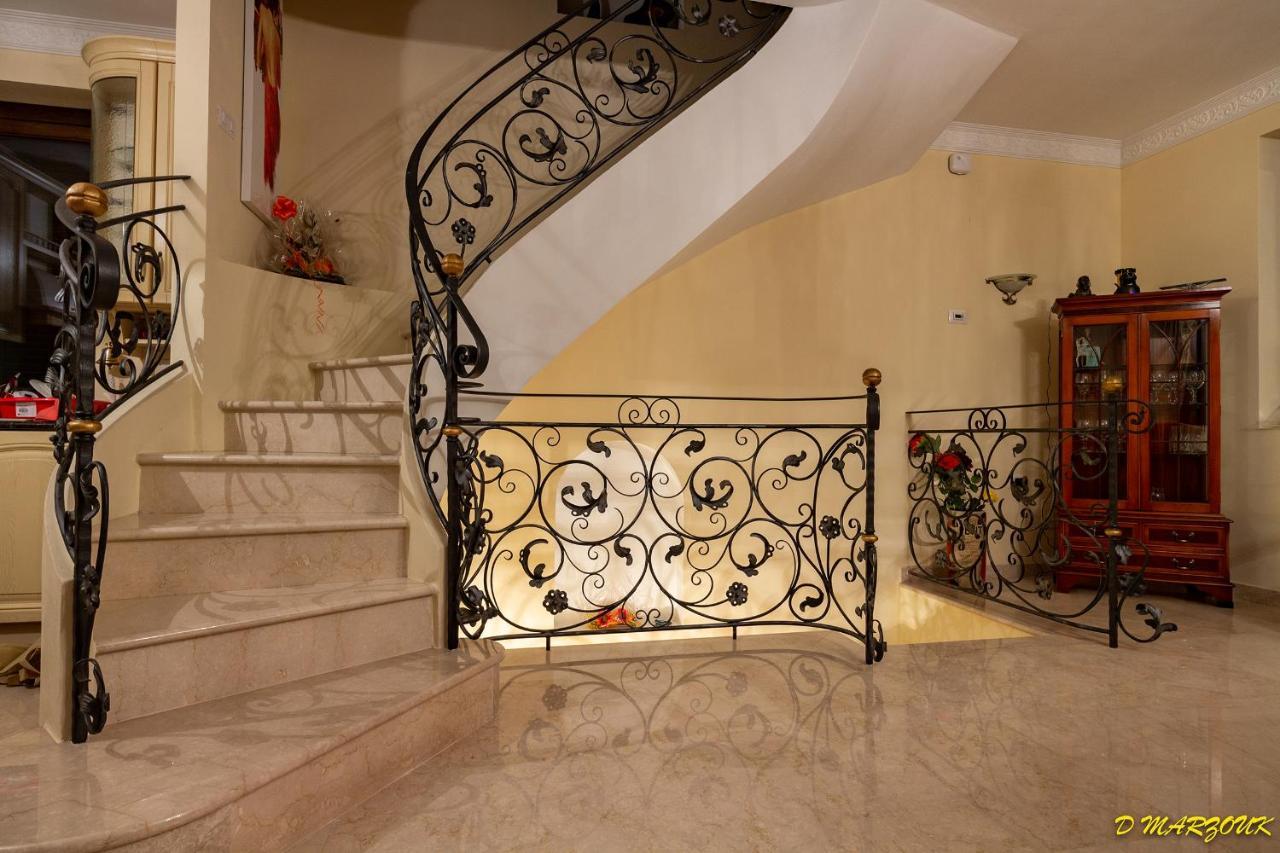 Le Petit Palais Villa Plesio Εξωτερικό φωτογραφία